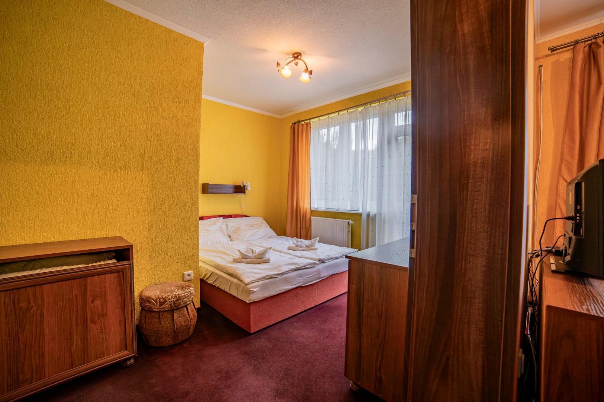 Penzion Alpsky Dom Vitanová Exteriör bild